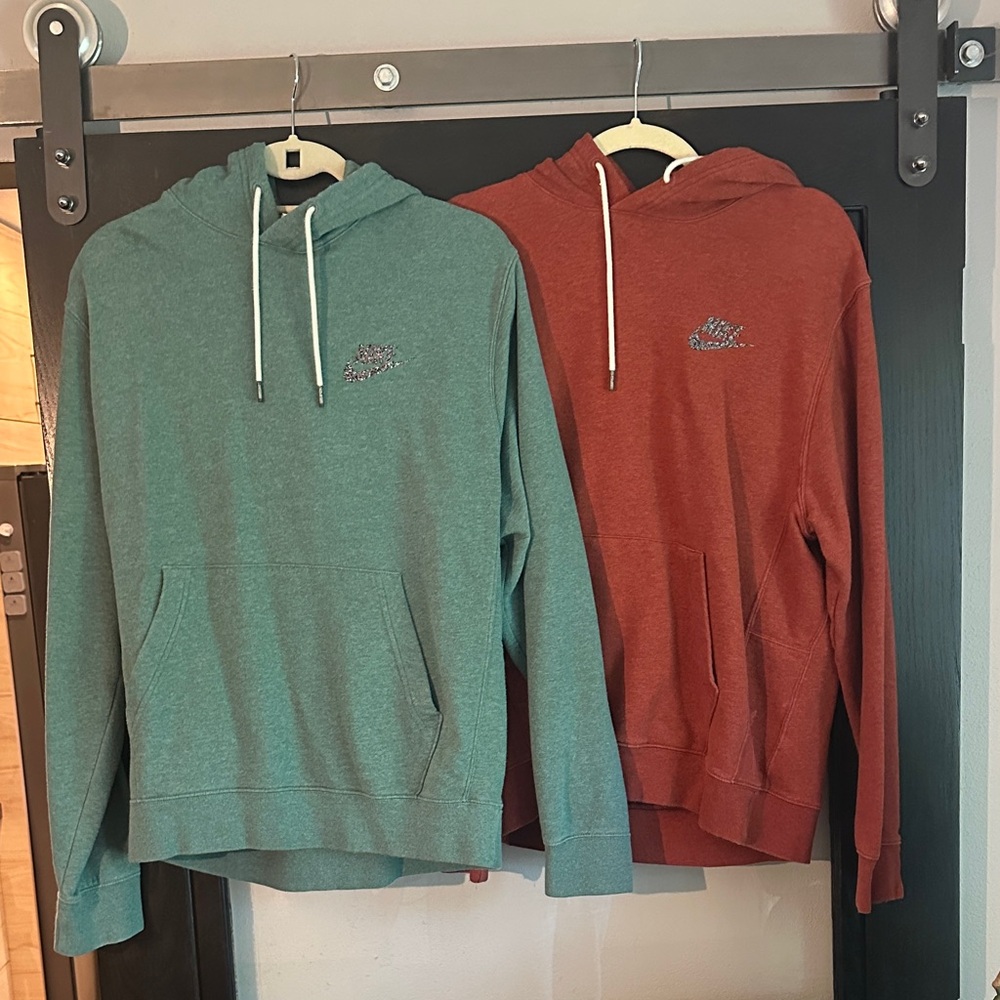 Nike Men's Teal and Rust Hoodies
